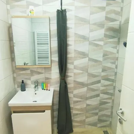 Apartman Lena Tuzla Exterior photo