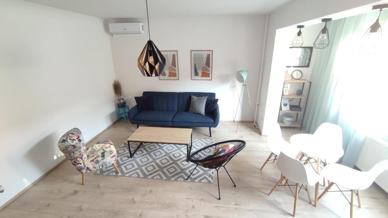 Apartment Lena *
